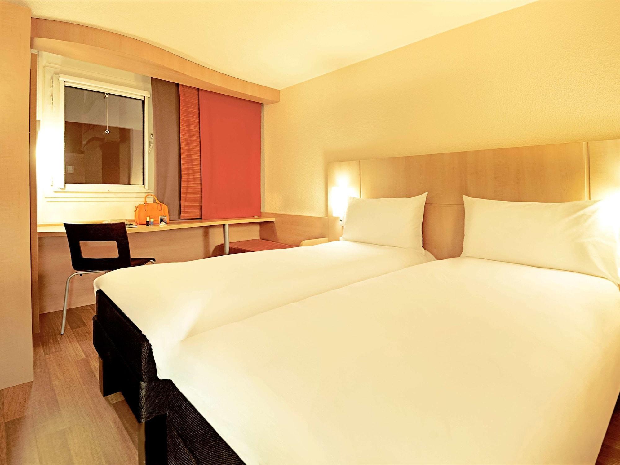Ibis Cannes Centre Esterno foto
