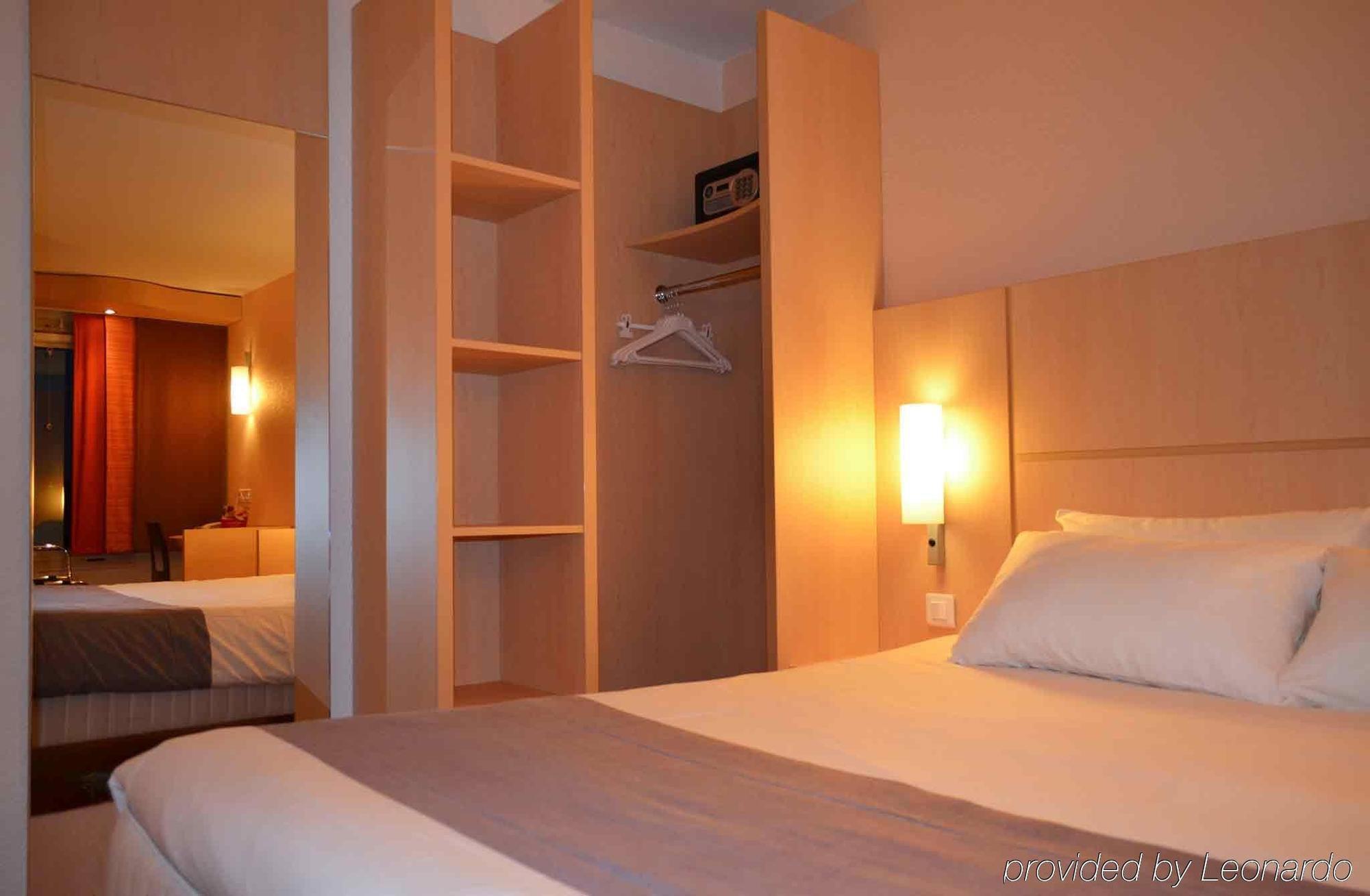 Ibis Cannes Centre Esterno foto